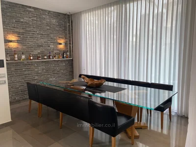 Жилой квартал Magnifique villa de haut standing a louer avec piscine privee et proche de la mer entierement meublee youd zain ashdod