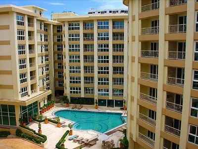 Wohnanlage Luxury residence with swimming pools and a restaurant in the heart of Pattaya, Thailand