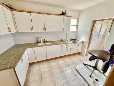 Wohnviertel Coup de fusil a vendre rue rogozin appartement a renover vue mer