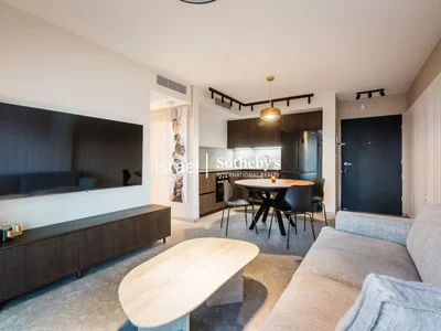 Quartier résidentiel Appartement d’exception – élégamment conçu et entièrement meublé avec balcons