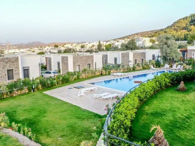 Wohnanlage Complex of villas with a swimming pool and around-the-clock security, Bodrum, Turkey