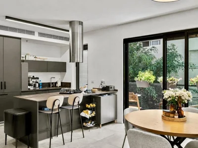 Residential quarter A vendre dans le vieux nord rue calme pres de hilton beach immeuble boutique de luxe neuf