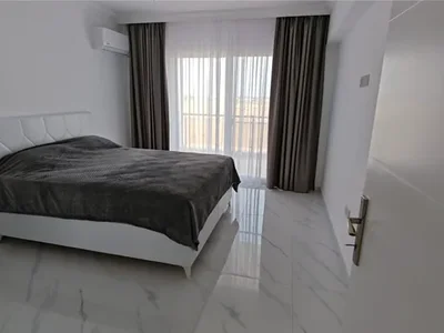 Complejo residencial Furnished one bedroom apartment in Park Residence complex.