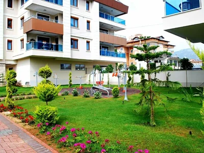 Barrio residencial Trio City Blue in Oba, Alanya