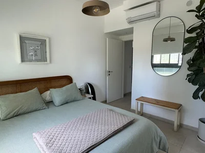 Dzielnica mieszkaniowa Appartement 3 pieces rue ehud manor a bat yam 76m16m vue degagee
