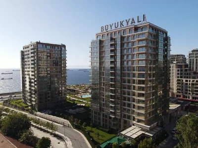 Apartment building Büyük Yalı