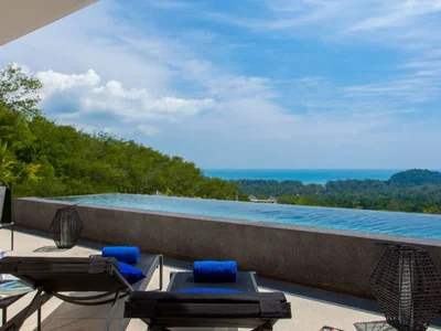 Жилой комплекс The Residences Overlooking Layan