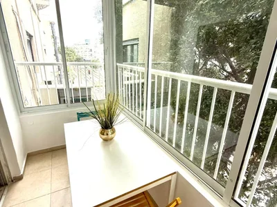 Quartier résidentiel Appartement a louer a  ben yehouda - tel aviv