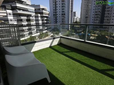 Жилой квартал Appartement 4 pieces dans le quartier harakafot a rishon lezion