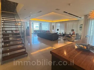 Dzielnica mieszkaniowa Duplex penthouse vue mer piscine 2 parkings cave