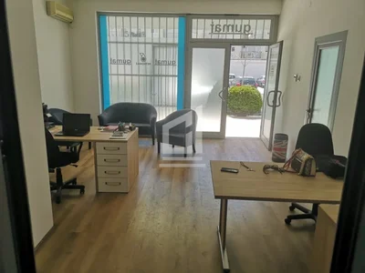 Comercio Poslovni prostor 108 m² na Izdavanje – Tuški Put, Podgorica