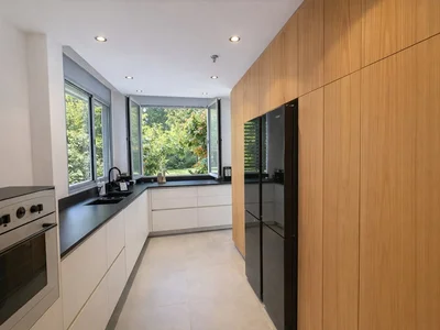 Dzielnica mieszkaniowa Rez de jardin 4 pieces plein centre raanana