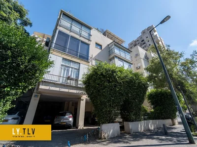 Quartier résidentiel Magnifique duplex à basel avec parking et terrasse
