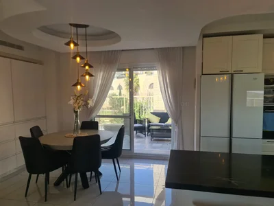 Жилой квартал Superbe penthouse 7 pieces har homa