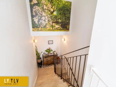 Quartier résidentiel Superbe 4 pieces duplex penthouse dans le lev hair avec mamad et parking