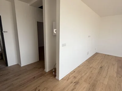 Dzielnica mieszkaniowa Clair dans rue calme dans un immeuble neuf etage haut avec vue magnifique