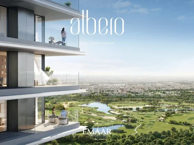 Complexe résidentiel New residential complex Albero near the sea in Dubai Creek Harbor area, UAE