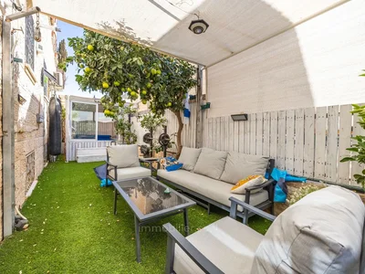 Residential quarter Magnifique rdj avec 3 unites independantes