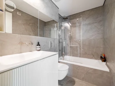 Wohnviertel Magnifique duplex renove avec beaucoup de charme style loft quartier shenkin ascenseur avec 2 mirpeset immeuble recent