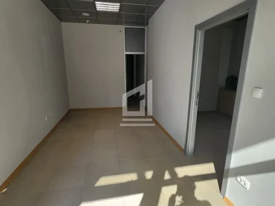 Comercio Commerical/office space of 120sq.m, Preko Morače