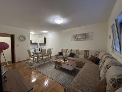 Wohnviertel Stan 51 m² na Prodaju – Tuški Put, Podgorica