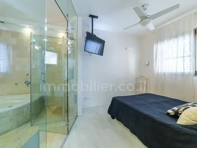 Residential quarter Sublime 5 pieces familial avec terrasse et 3 parkings