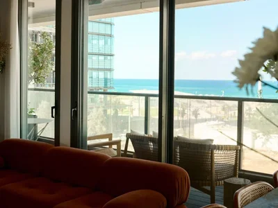 Residential quarter Magnifique 3 pieces darchitecte a vendre vue imprenable sur la mer hayarkon tel aviv