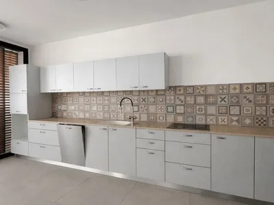 Dzielnica mieszkaniowa Appartement renove de 3 5 pieces avec suite parentale et parking robotise rue druyanov