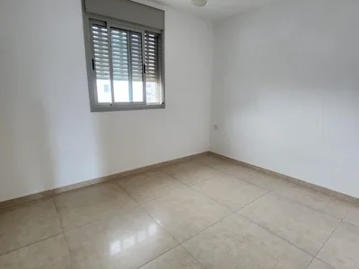 Quartier résidentiel Dans rue calme