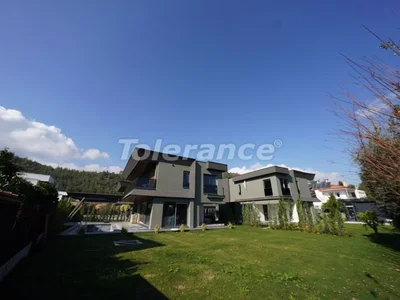 Wieś domków Villas 4+1 by the sea in Çamyuva, Kemer — eligible for Turkish citizenship, from the developer, with a private garden