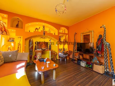 Luxury apartment or a house with an Eastern flair? We’ve found some unusual apartments and houses in Budapest