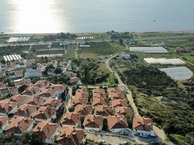 Villa Two-bedroom townhouse in the Panorama Terrace Sitesi complex.
