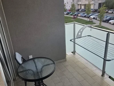 Wohnviertel Stan 40 m² na Izdavanje – Pobrežje, Podgorica