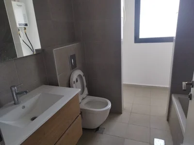 Dzielnica mieszkaniowa Appartement de 5 pieces dans un immeuble luxueux finitions haut de gamme