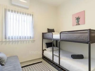 Dzielnica mieszkaniowa Magnifique 3 pieces avec terrasse bauhaus refait a neuf