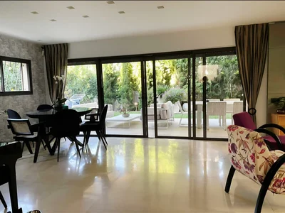 Quartier résidentiel Villa de charme à herzliya