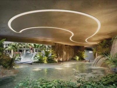 Wohnanlage New high-rise residence with swimming pools, waterfalls and jacuzzis, Pattaya, Thailand