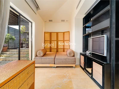 Quartier résidentiel Spectaculaire penthouse avec vue sur la mer à andromeda reborn