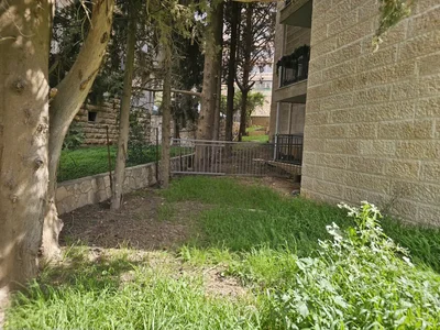 Wohnviertel Rasco rare appartement neuf avec jardin prive dans immeuble renove jerusalem immobilier 026786595