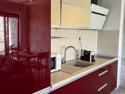 Wohnviertel Stan 54 m² na Prodaju – Petrovac, Budva