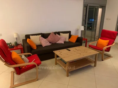 Residential quarter Emplacement ideal location saisonniere grand 4 pieces avec vue sur la mer dalet ashdod