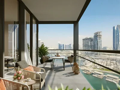 Wohnanlage New residence Crestmark on the bank of the canal, near the places of interest, Business Bay, Dubai, UAE