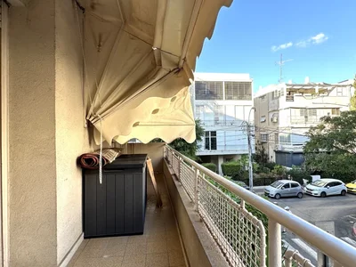 Dzielnica mieszkaniowa Avec balcon calme proche de la mer a ne pas manquer bien agence clair spacieux magnifique a renover