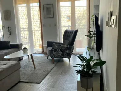 Wohnviertel Stan 54 m² na Prodaju – Petrovac, Budva