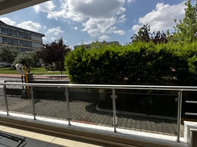 Многоквартирный жилой дом 3+1 Apartmen in İzmir/ Gaziemir