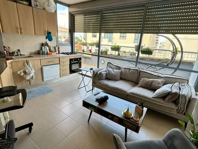 Жилой квартал A ne pas manquer agreable avec terrasse bien agence calme clair renove spacieux