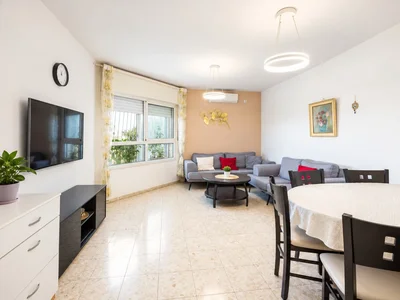 Barrio residencial Guivat canada 4 pieces