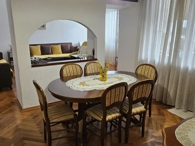 Wohnviertel Stan 90 m² na Prodaju – Zabjelo, Podgorica
