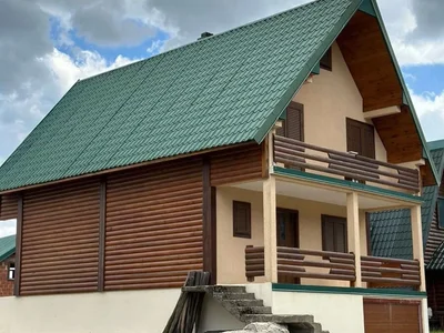 Cabaña Kuća 200 m² na Prodaju – Moticki Gaj, Žabljak