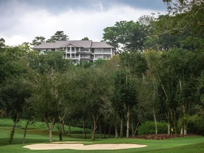 Complejo residencial Blue Canyon Heights